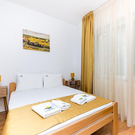 Apartmani F&M Kotor Exterior foto