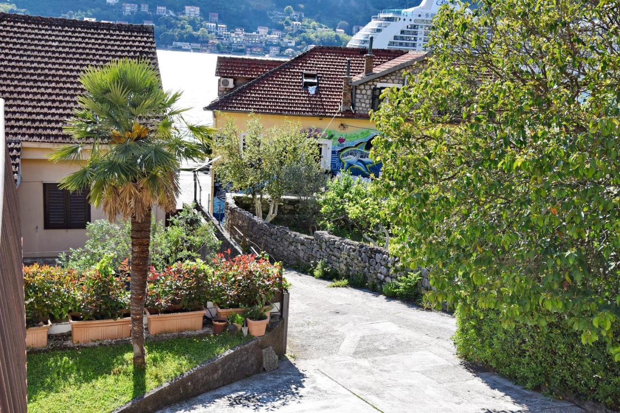 Apartmani F&M Kotor Exterior foto